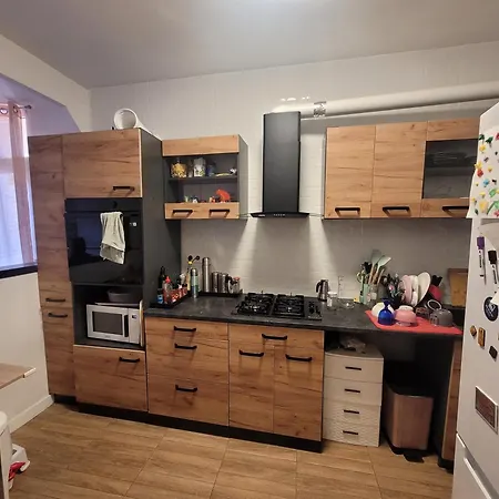 Spacious In Apartamento